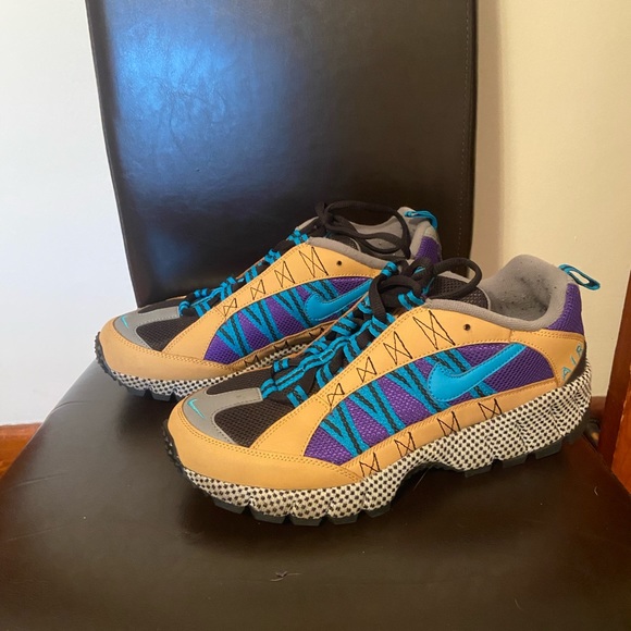 Nike Other - Nike Air Humara 17. Elemental gold/turquoise.